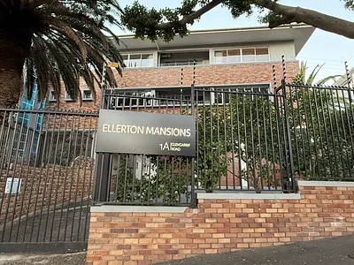2 Bedroom Apartment To Rent in Cape Town - img