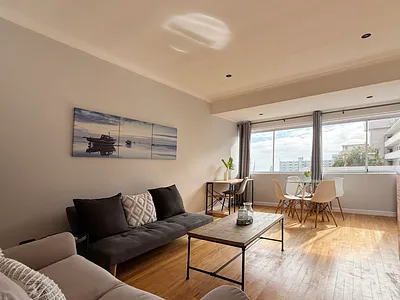 2 Bedroom Apartment To Rent in Cape Town - OYGz.webp