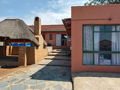 3 Bedroom House For Sale in Germiston - TevZ.webp