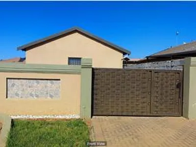 2 Bedroom House For Sale in Boksburg - img