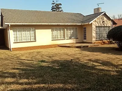 3 Bedroom House For Sale in Germiston - img