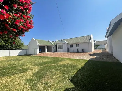 3 Bedroom House For Sale in Germiston - img