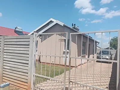 2 Bedroom House For Sale in Alberton - B17L.webp