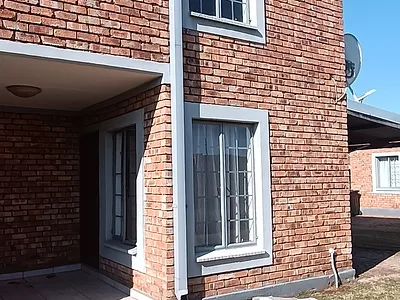 3 Bedroom Townhouse For Sale in Boksburg - VuoM.webp