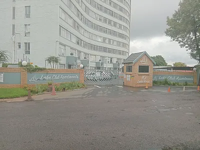 3 Bedroom Townhouse For Sale in Germiston - img