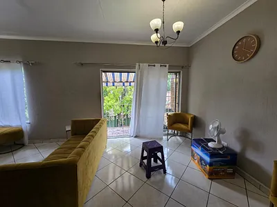 2 Bedroom Townhouse For Sale in Germiston - img