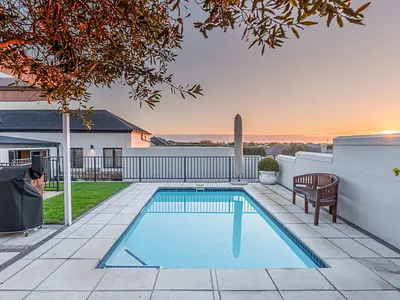 4 Bedroom House For Sale in Melkbosstrand - aOZ7.webp