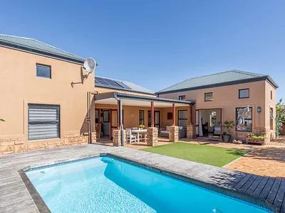 4 Bedroom House For Sale in Melkbosstrand - O9Hj.webp