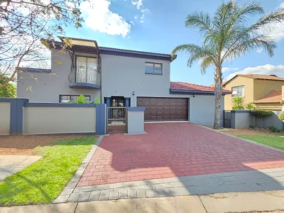 3.5 Bedroom House For Sale in Krugersdorp - img
