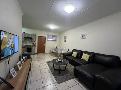 2 Bedroom Townhouse For Sale in Randburg - sZ9u.webp