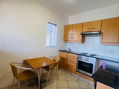 1 Bedroom House To Rent in Sandton - xmWL.webp