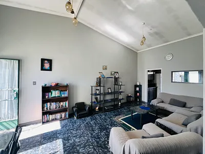 3 Bedroom House For Sale in Johannesburg - p7UU.webp