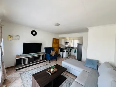2 Bedroom Apartment For Sale in Randburg - UOun.webp