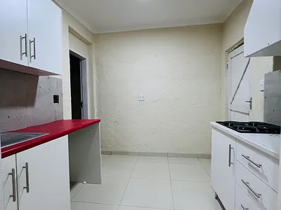 1 Bedroom Apartment To Rent in Johannesburg - img