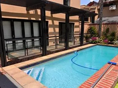 6 Bedroom House For Sale in Sandton - wdDZ.webp