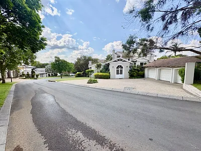 5 Bedroom House To Rent in Dainfern Valley Estate, Sandton - gSvG.webp