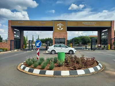 2 Bedroom Apartment To Rent in Centurion - bwWl.webp