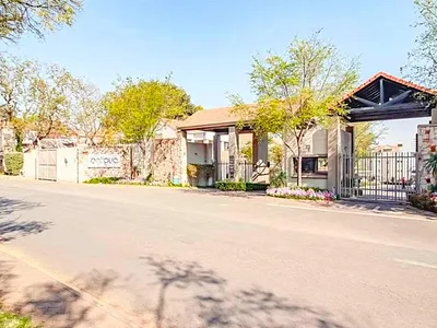 2 Bedroom Apartment To Rent in Sandton - A6QC.webp