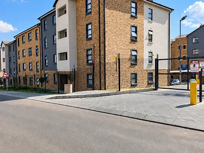 2 Bedroom Apartment For Sale in Midrand - img