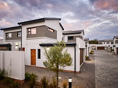3 Bedroom House For Sale in Randburg - img