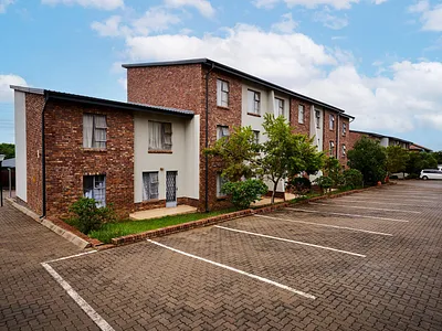 2 Bedroom Apartment For Sale in Centurion - iiWh.webp