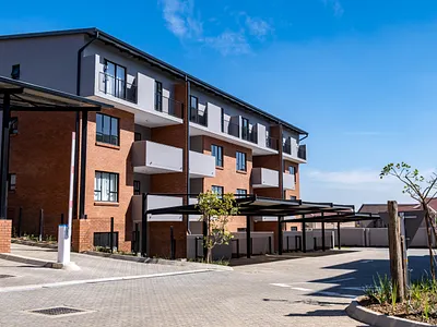 2 Bedroom Apartment To Rent in Midrand - V3VS.webp