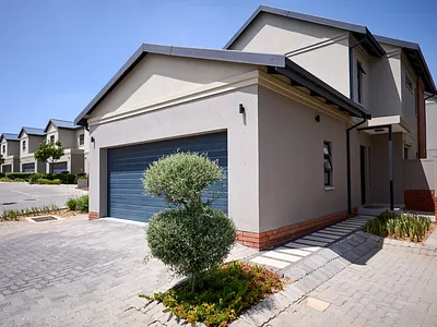 3 Bedroom House For Sale in Midrand - v8xI.webp