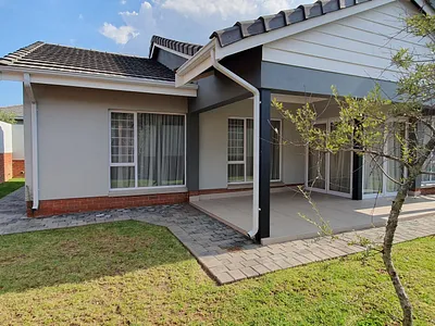 2 Bedroom House To Rent in Pretoria - S66o.webp