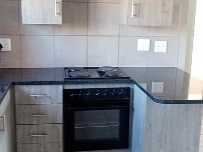 2 Bedroom Apartment To Rent in Pretoria - Bb6D.webp