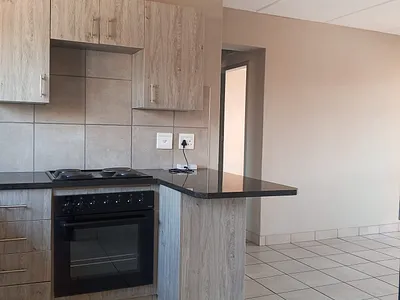 2 Bedroom Apartment To Rent in Pretoria - kI5F.webp