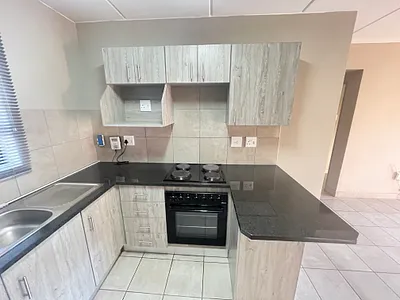 2 Bedroom Apartment To Rent in Pretoria - YBLS.webp