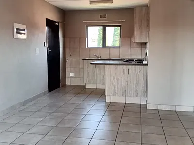 2 Bedroom Apartment For Sale in Pretoria - 2WYI.webp