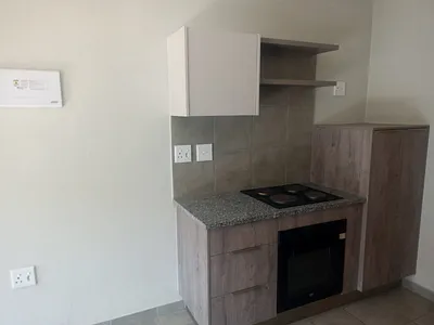 2 Bedroom Apartment To Rent in Pretoria - xiRf.webp