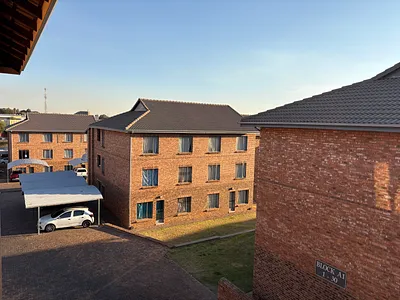 1 Bedroom Apartment For Sale in Midrand - img