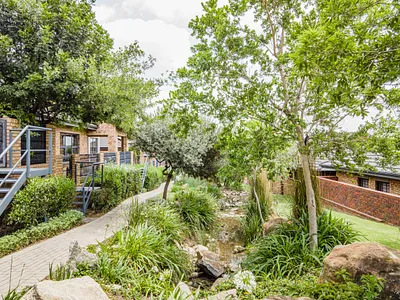 2 Bedroom Apartment For Sale in Randburg - pYxJ.webp