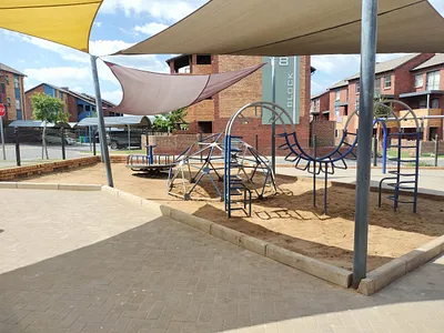 2 Bedroom Apartment To Rent in Johannesburg - PE8H.webp