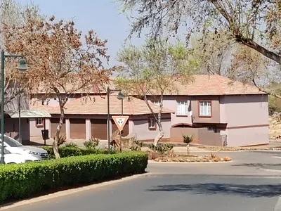 2 Bedroom Apartment To Rent in Germiston - Z6rE.webp