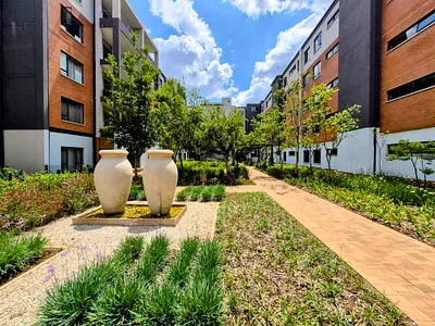 2 Bedroom Apartment To Rent in Pretoria - v7S7.webp