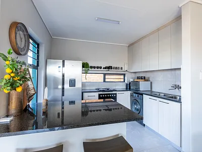 3 Bedroom Townhouse To Rent in Centurion - 4lpc.webp