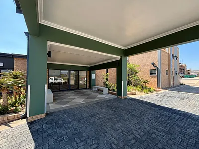 1 Bedroom Townhouse To Rent in Pretoria - 6RQW.webp