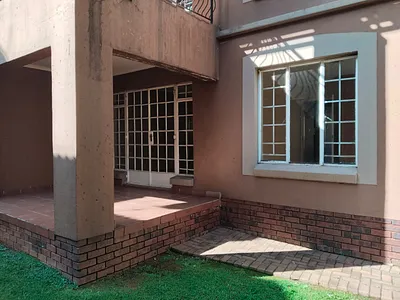 2 Bedroom Apartment To Rent in Germiston - 410u.webp
