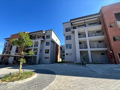 2 Bedroom Apartment To Rent in Midrand - kzHu.webp