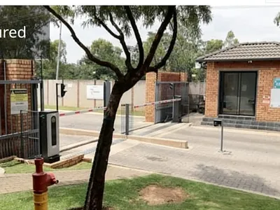 2 Bedroom Apartment For Sale in Johannesburg - RdaF.webp