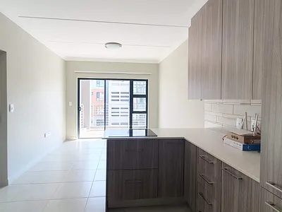 1 Bedroom Apartment To Rent in Pretoria - ppMF.webp