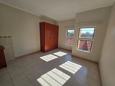 1 Bedroom Townhouse To Rent in Pretoria - jaRS.webp