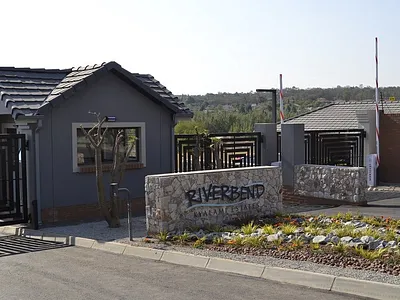 2 Bedroom Apartment To Rent in Midrand - sh1X.webp