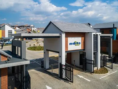 2 Bedroom Apartment To Rent in Centurion - rNKX.webp