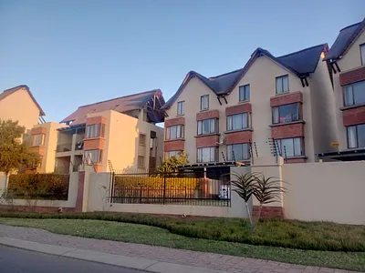 2 Bedroom Apartment To Rent in Pretoria - iYZh.webp