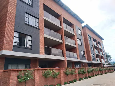 2 Bedroom Apartment For Sale in Johannesburg - bpUj.webp