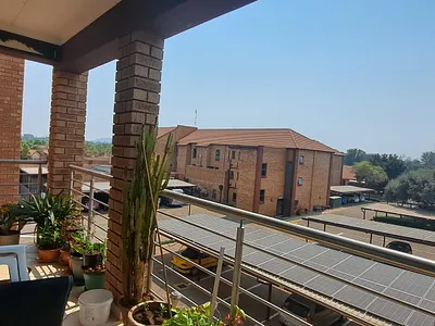 2 Bedroom Apartment For Sale in Pretoria - Pk26.webp